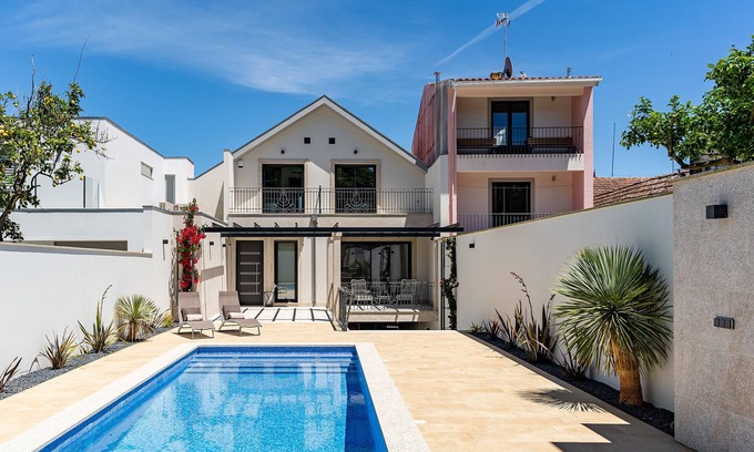 Vilarelho House | Villa 255 - Luxury Townhouse in the Heart of Caminha