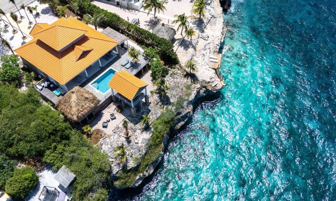 Willemstad Villa | Villa ∙ 3 bedrooms ∙ 6 guests