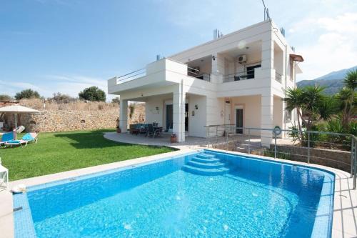 Mathes House | Villa amfimala
