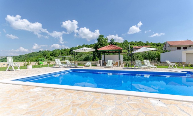 Ruzic House | Villa Ana (V5561-K1) - Umljanovic