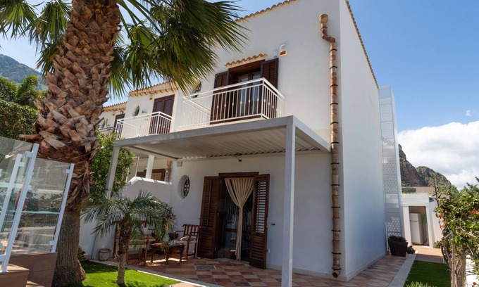 Macari Villa | Villa Anemos Sole - San Vito Lo Capo with exclusive pool and jacuzzi