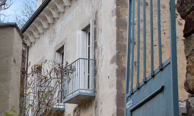 Saint-Nectaire Villa | Villa Antoinette - ideal for large families