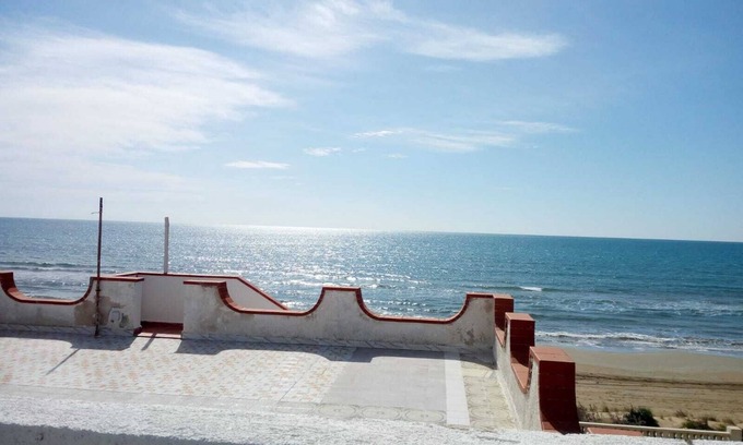 Granelli House | Villa Antony seafront 12 Beds