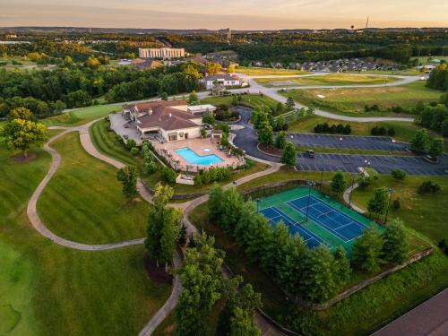 Branson House | Villa at the Hills - A Grand Branson Vacation 4 BDR Golf Resort Villa