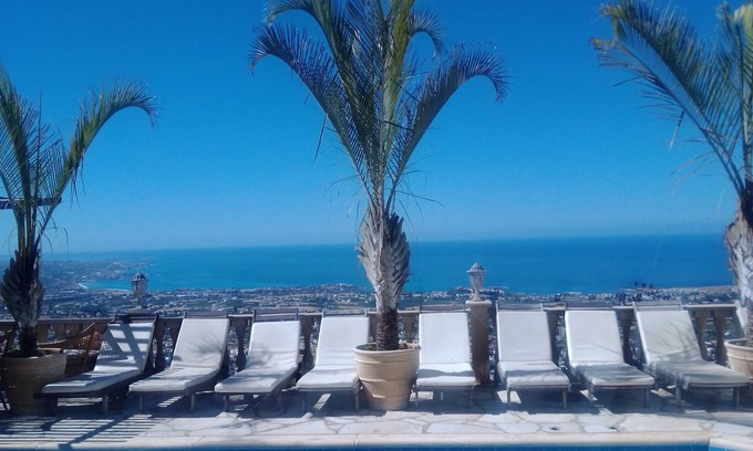 Peyia Town Villa | VILLA ATLATIS PAPHOS CYPRUS 7 BEDROOM VILLA SLEEPS 20 BREATH TAKING SEAVIEWS