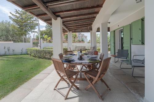 Fontane Bianche Villa | Villa Benedetta