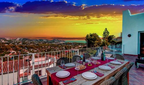 Benimeit Bed & Breakfast | Villa Beniarres Guest House B&B in Moraira