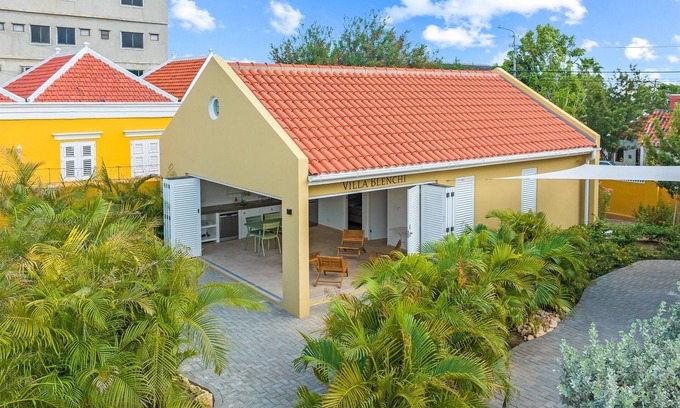 Koralengebied Villa | Villa Blenchi Curaçao with Pool & Garden