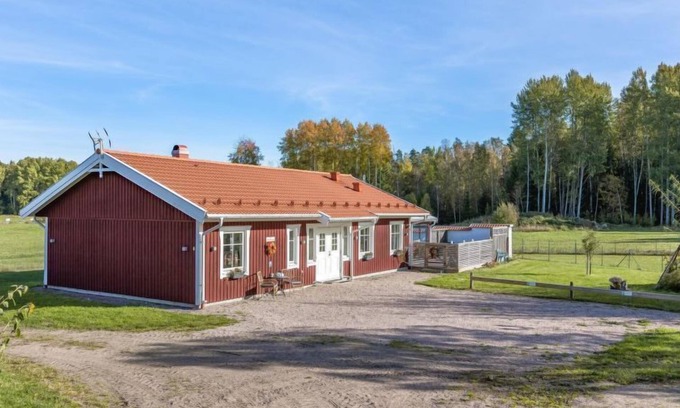 Norrkoping O House | Villa Blommelund by Interhome