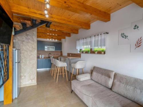 Kalnik Villa | Villa Breg - Four Bedroom Villa with Pool, Hot-Tub and Sauna