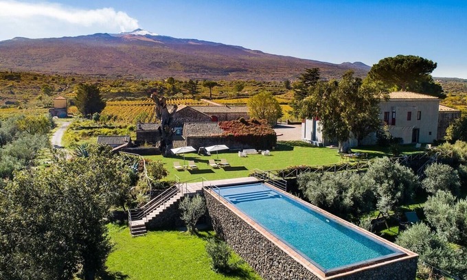 Castiglione di Sicilia Villa | Villa Coco (6 Guests) – Exclusive villa with private pool