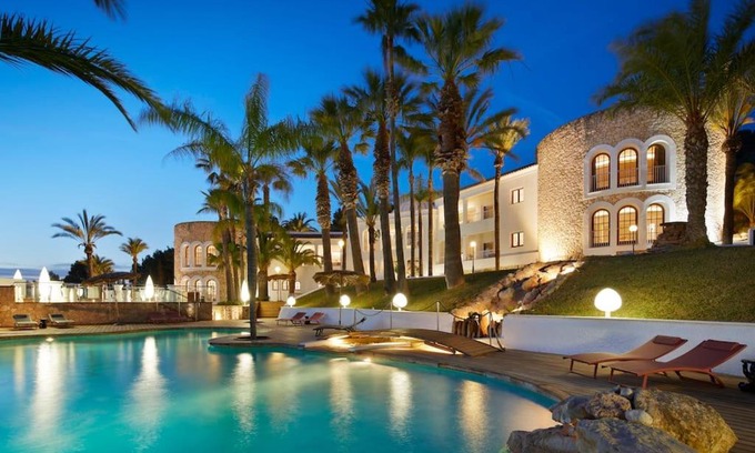 Can Besso Villa | Villa Carolina