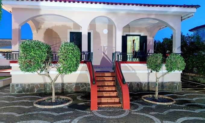 Castel Volturno Villa | Villa Carmine & Gina