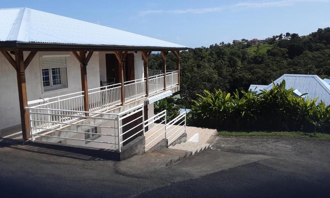 Desbonnes Apartment | VILLA Charly, Spacieux appartement proche Deshaies