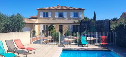 Canet Villa | villa classée 4 étoiles avec piscine et boulodrome