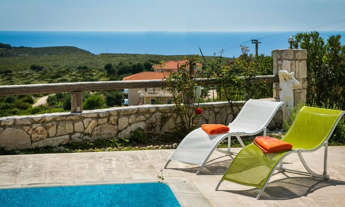 Paliki Villa | Villa 'Country Atheras' with Sea View, Wi-Fi and Air Conditioning