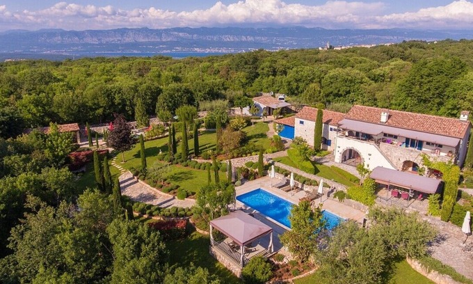 Sveti Ivan Dobrinjski Villa | Villa Cypress & Olive House (Kvarner - Sveti Ivan Dobrinjski)