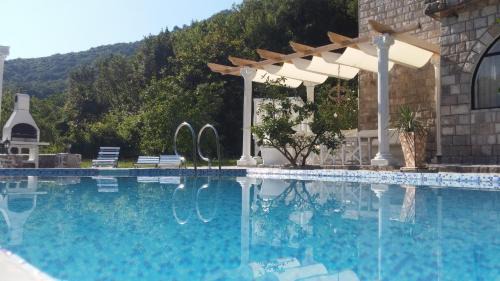 Morinj Villa | Villa D'amore Montenegro