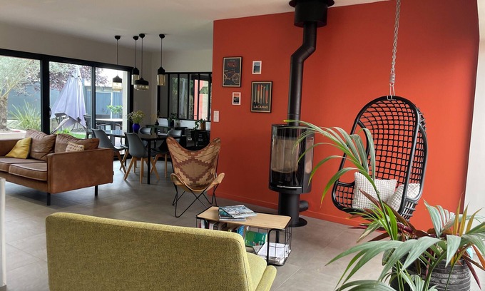 Gragnague House | Villa d'ELLA, luminous vacation home in a peaceful setting near Toulouse
