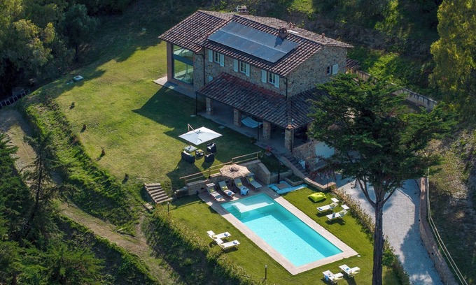 Rosignano Marittimo Villa | Villa Dada 10, Emma Villas