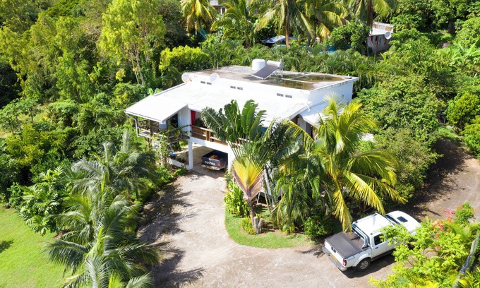Oyster Bay Villa | Villa de la Vallée with plunge pool a few steps from Port Mathurin