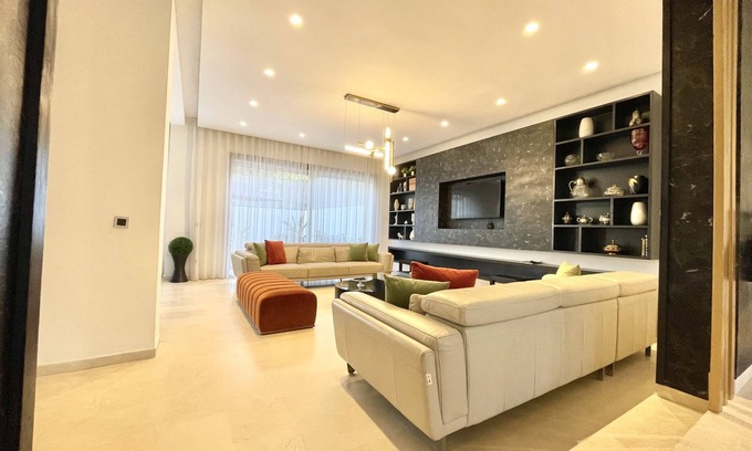 Tamariss Villa | Villa de Luxe Avec Piscine à dar Bouazza Tamaris Proche de la mer