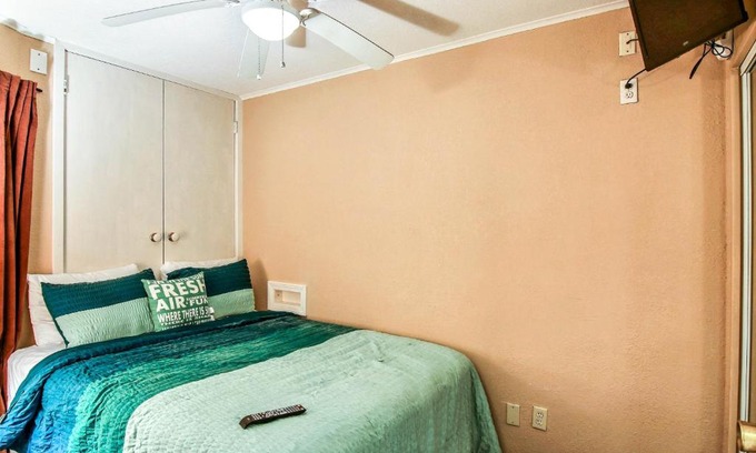 North Beach House | Villa Del Sol Surfside