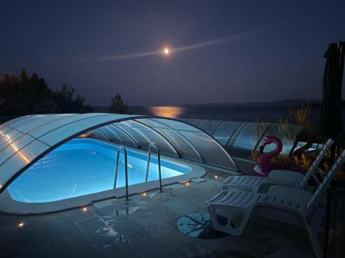Prizba House | Villa Desiree