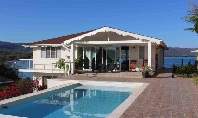 Cofresi Villa | Villa Golden View
