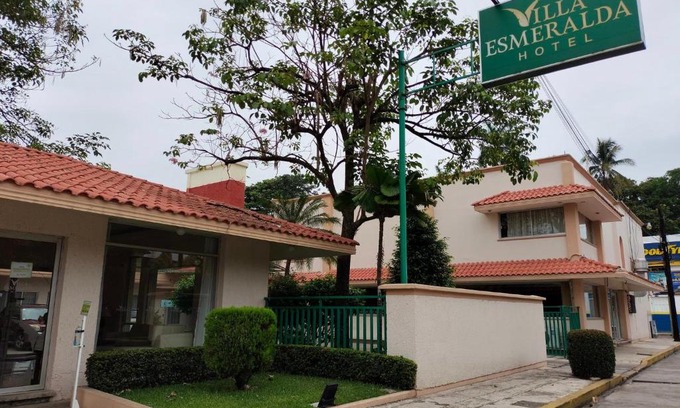 San Juan Bautista Tuxtepec Hotel | Villa Esmeralda
