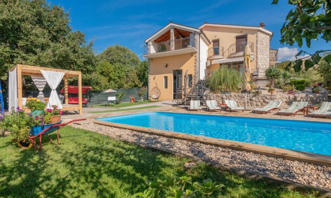 Imotski Villa | Villa Ema - Makarska by Villas Guide