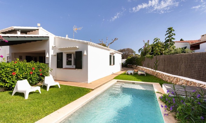 Cap d'en Font Villa | Villa 'Esther Vistas Al Mar' with Sea View, Private Pool and Wi-Fi