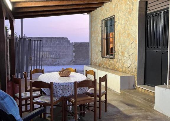Pachino House | Villa Ferrara