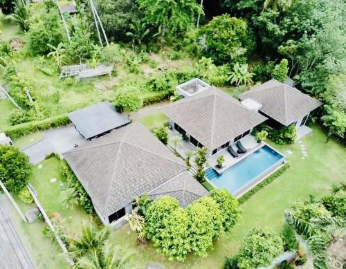 Sa Khu Villa | VILLA FLORA 5/6P
