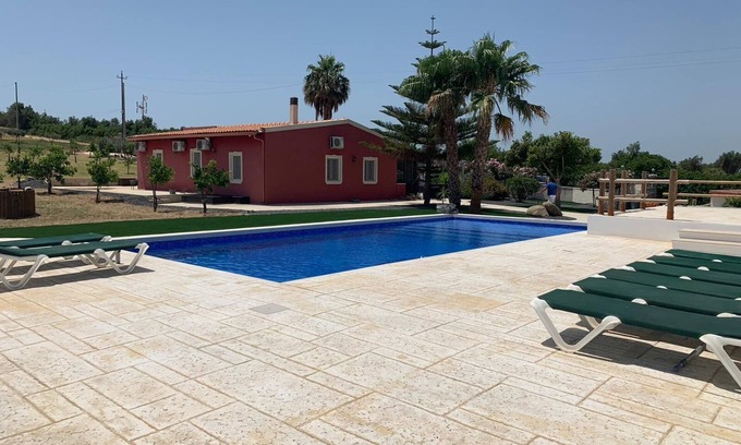 Ispica Villa | Villa Fortunata - Large Villa with Private Pool