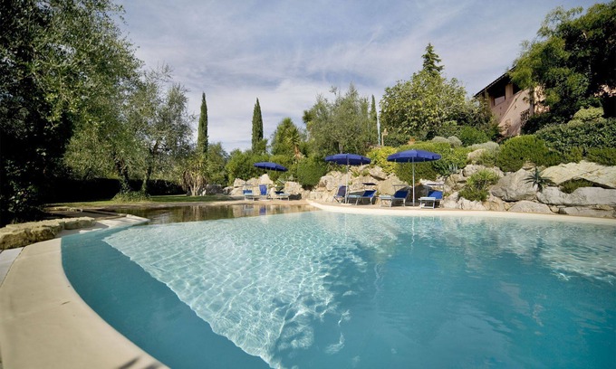 Montopoli in Val d'Arno Villa | Villa in Montopoli In Val D'arno with 5 bedrooms sleeps 9