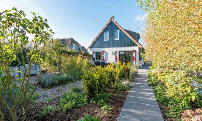 Callantsoog Villa | Villa in Callantsoog near the Beach