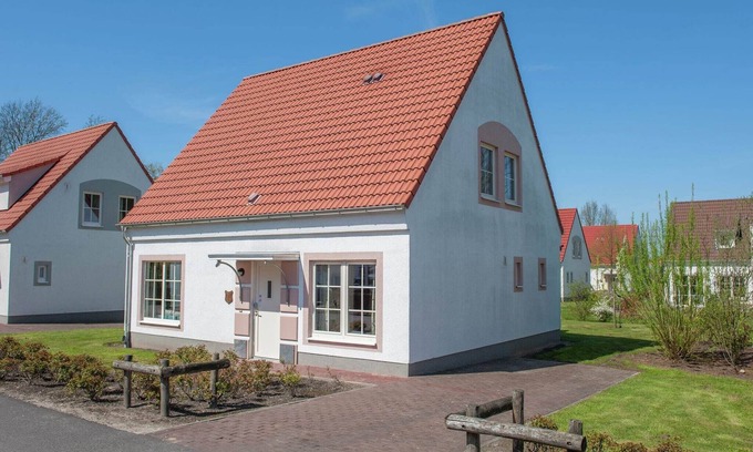 Ferienpark Gut Langen Villa | Villa in Germany with Sauna & Garden