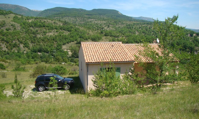 Salerans Villa | Villa in the gorges Méouge overlooking the valley