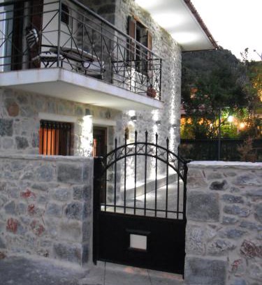 Tripi Villa | Villa Iris