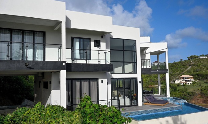 Mount Hardy Villa | Villa Jasiri, brand-new, sleek, and modern 4-bedroom villa with pool in Cap Estate, Saint Lucia