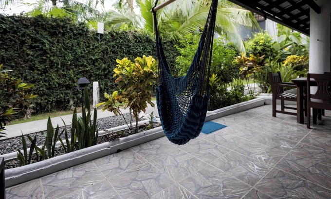 El Cerro Villa | Villa Junior # 3 w/Pool & Kitchen – Minutes from Manuel Antonio Beach