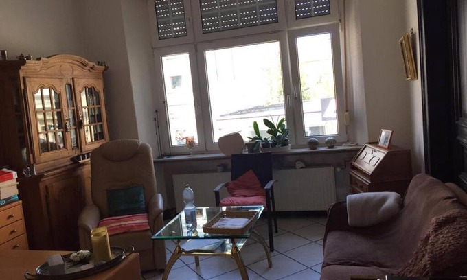 Iserlohn Apartment | Villa Kunterbunt