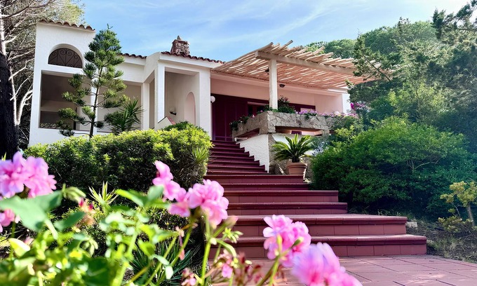 La Maddalena Villa | Villa La Maddalena - Four Bedroom Villa, Sleeps 8