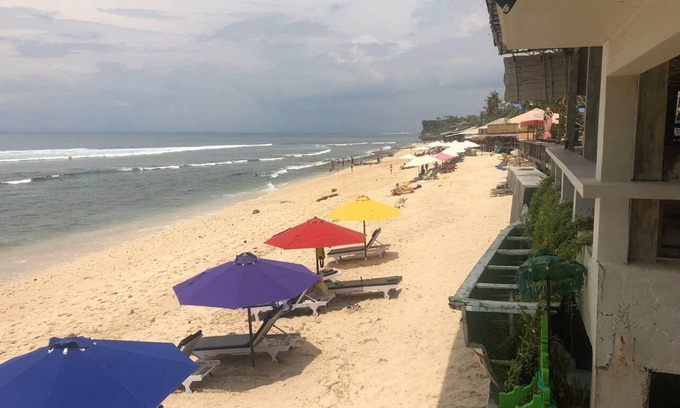 Pecatu House | Villa Lautan Biru Bingin Beach Bali