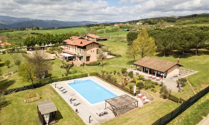 Soci Villa | Villa le Greti In Bibbiena, Toscana