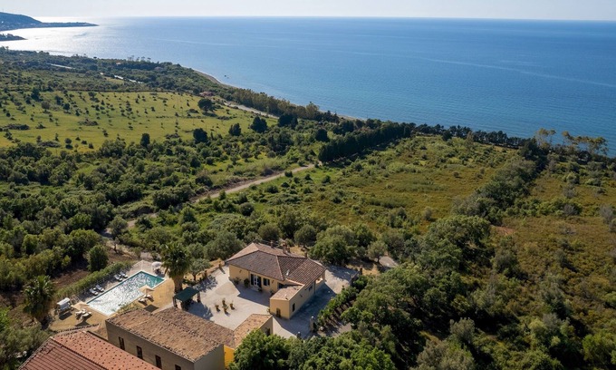 Caronia Villa | Villa Le Sorbe 12, Emma Villas