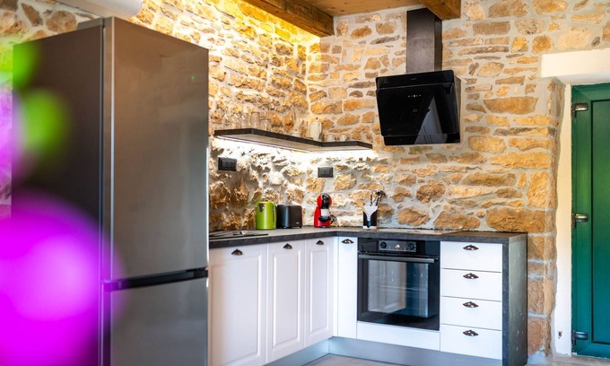 Sibenik House | Villa Lea&Robi (V2542-K1) - Unešić