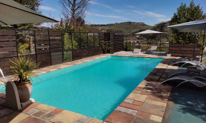 Bedarieux Villa | Villa Mahana with swimming pool, jacuzzi, wooded grounds 30 minutes from the beach!