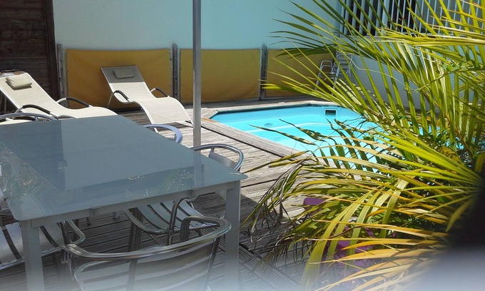 Sainte-Anne Villa | Villa majoma pool and sea https:/business.google.com/site/l/076174